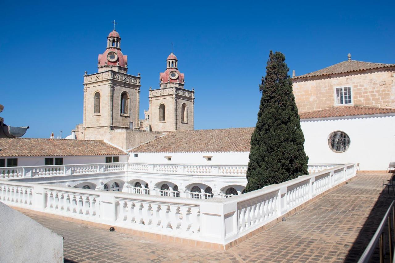 Grupoandria El Claustre De Ciutadella - Hospederia Hostel Eksteriør bilde